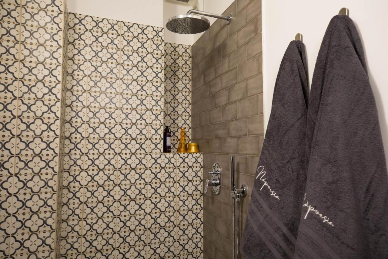 Napoesia Duomo House Appartement Napels Buitenkant foto