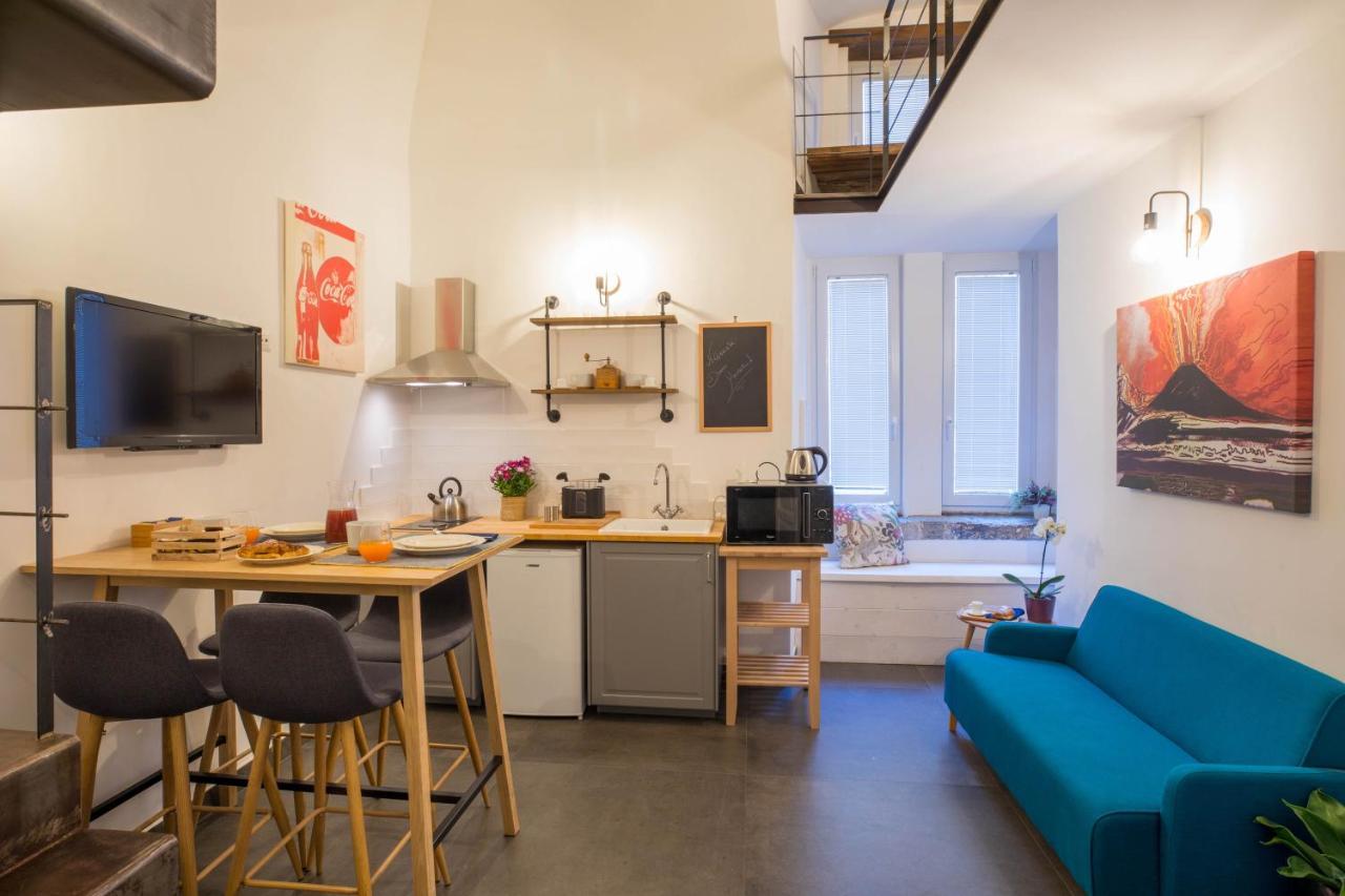 Napoesia Duomo House Appartement Napels Buitenkant foto